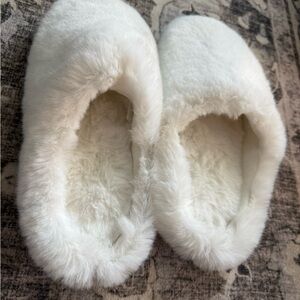 Cozy White Women's Slippers